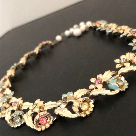 VINTAGE VIVID COLORFUL CRYSTAL & ENAMEL NECKLACE - Picture 11 of 13